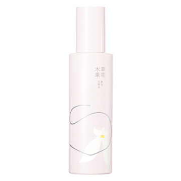 美白化粧水 / 本体 / 180ml / みずみずしいしっとりとした感触 / 草花木果