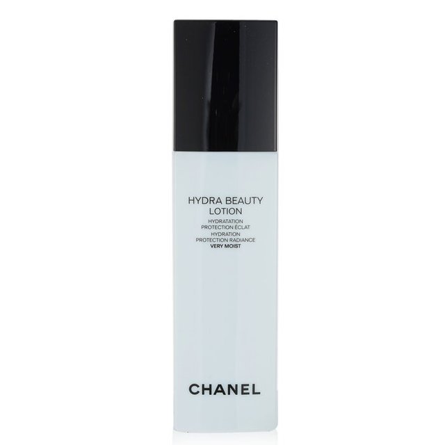 イドゥラ ビューティ ベリー モイスト ローション 150ml / シャネル ／ CHANEL